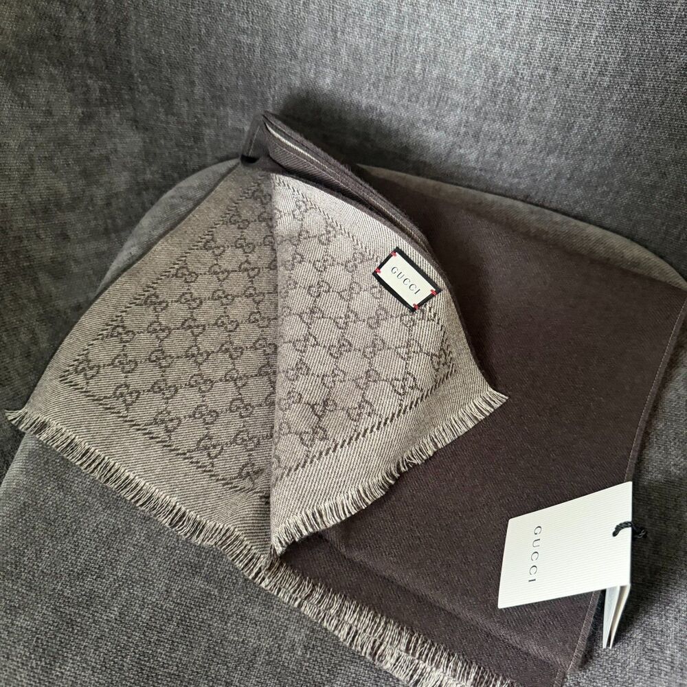 GUCCI Wool Reversible Scarf Stole All-Over Pattern Brown 402093 NEW